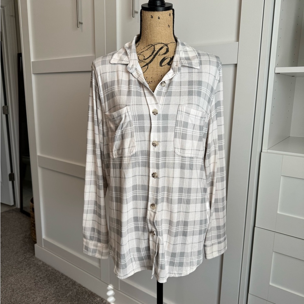 C&C California Marina Luxe Button Up Shirt - Large